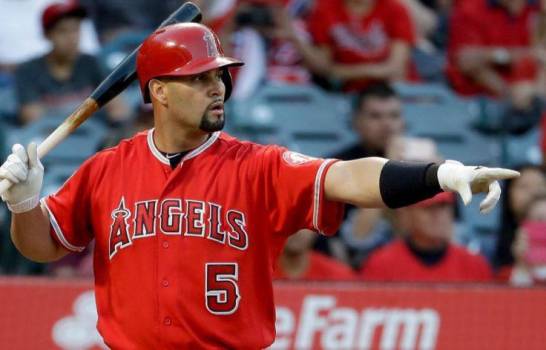 El criollo Albert Pujols está en segundo lugar, con 656, cuatro detrás de Willie May que tiene 660 de por vida.