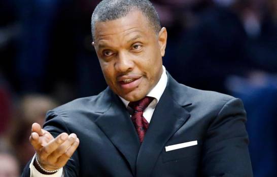 Alvin Gentry está entre los entrenadores que no podrán estar al frente de sus equipos.