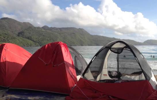 Camping en Playa Rincón. (Youtube: Yonghing)